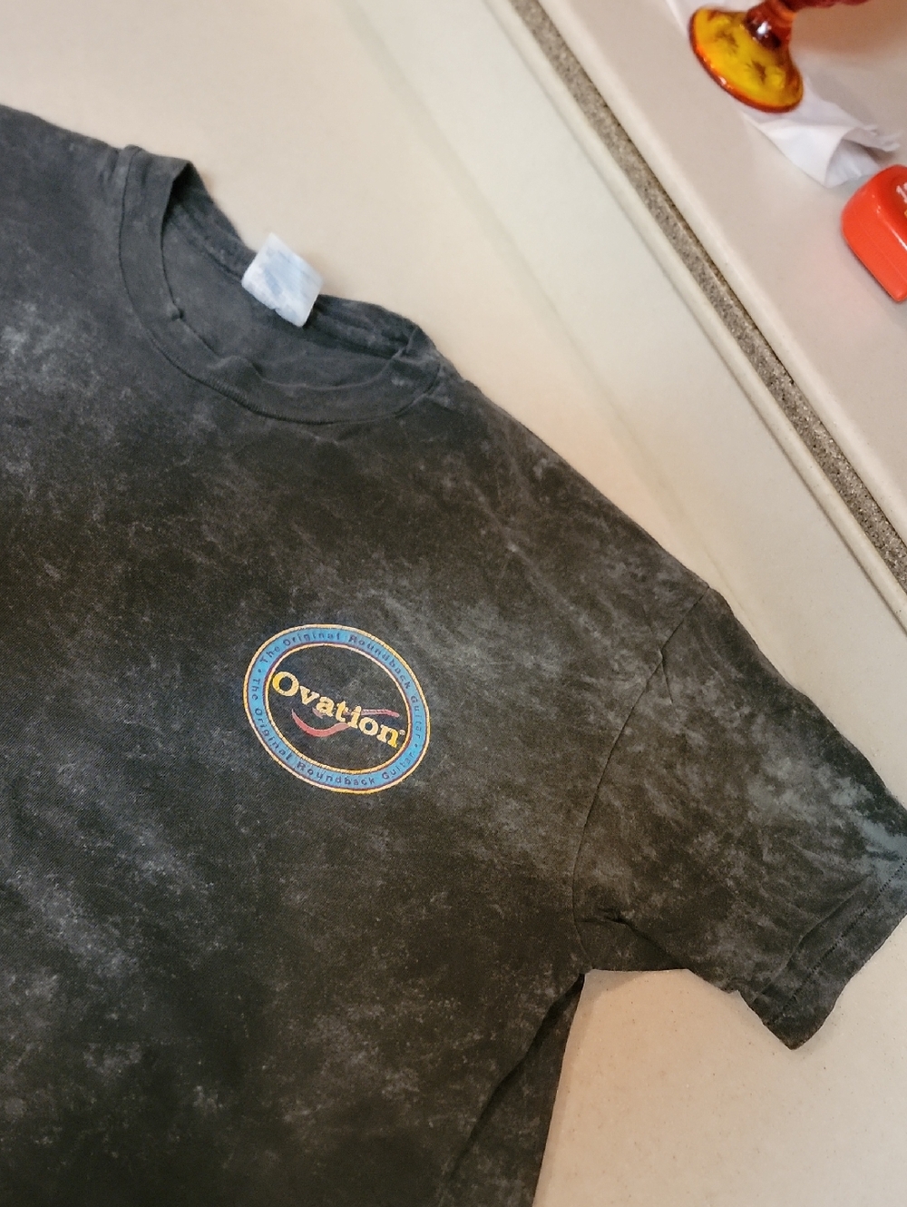 Ovation Guitars Logo Mineral Wash 90s T Shirt.. Vintage XL